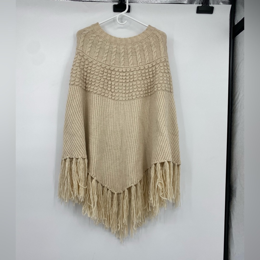 A.N.A a new approach Fringed Poncho one size